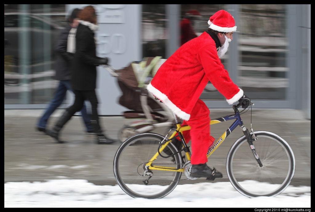 père Noël à vélo