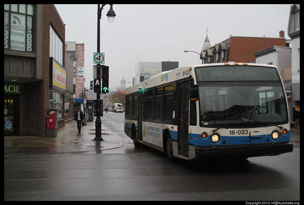 bus 144
