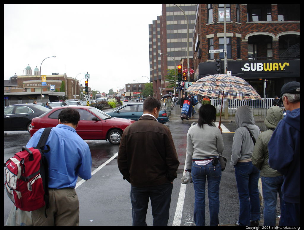 Jean-Talon sous la pluie