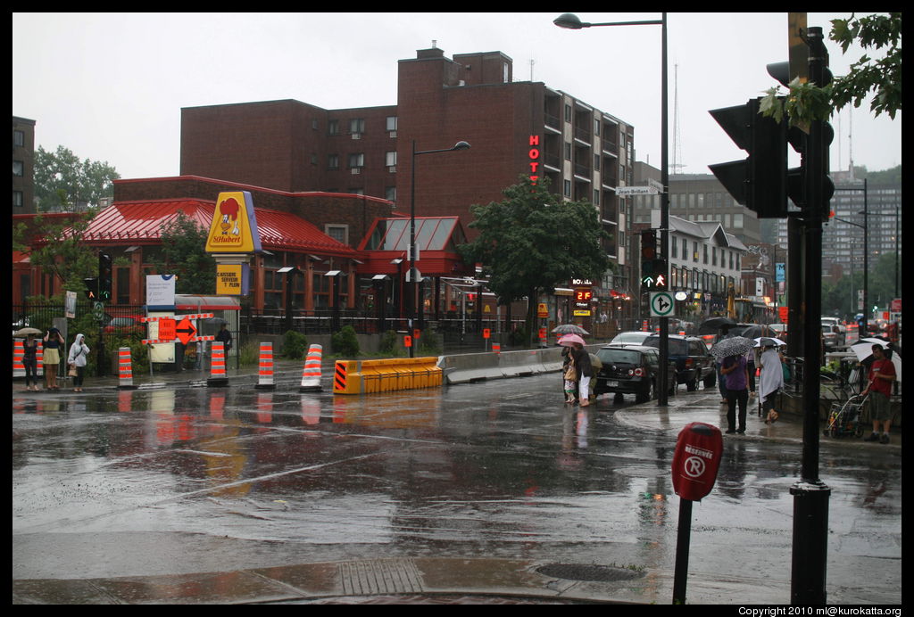 Côte-des-Neiges sous la pluie