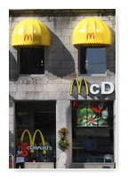 Vieux-Montréal - McDonald's