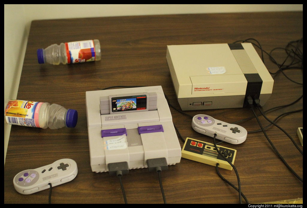 Super NES, NES