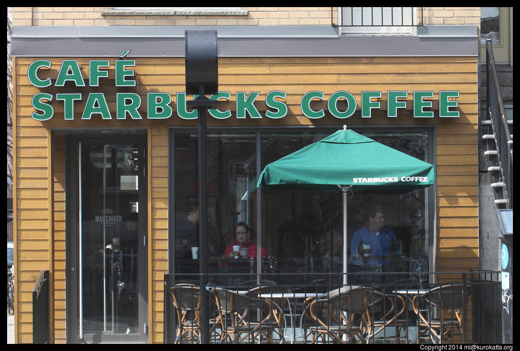 Café Starbucks Coffee sur Mont-Royal