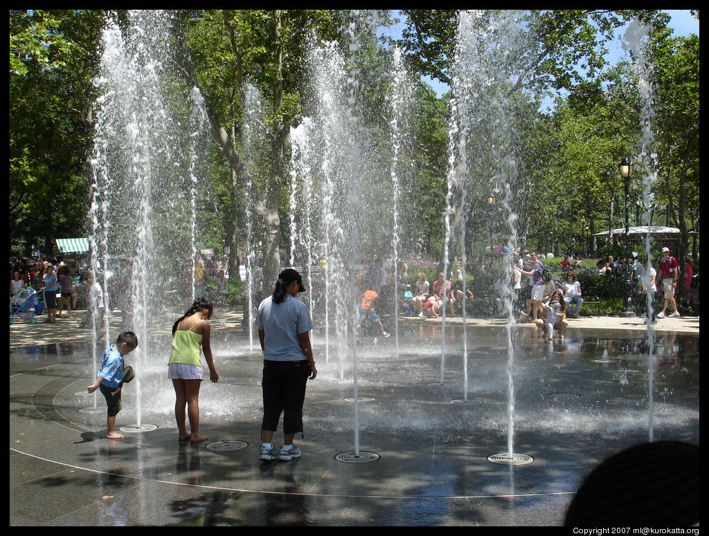 Battery Park walk-in fountain