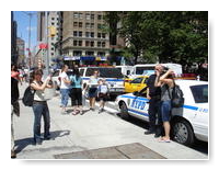 the NYPD is always ready for souvenir pictures