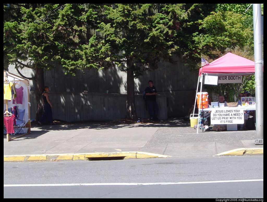 Jesus praying booth