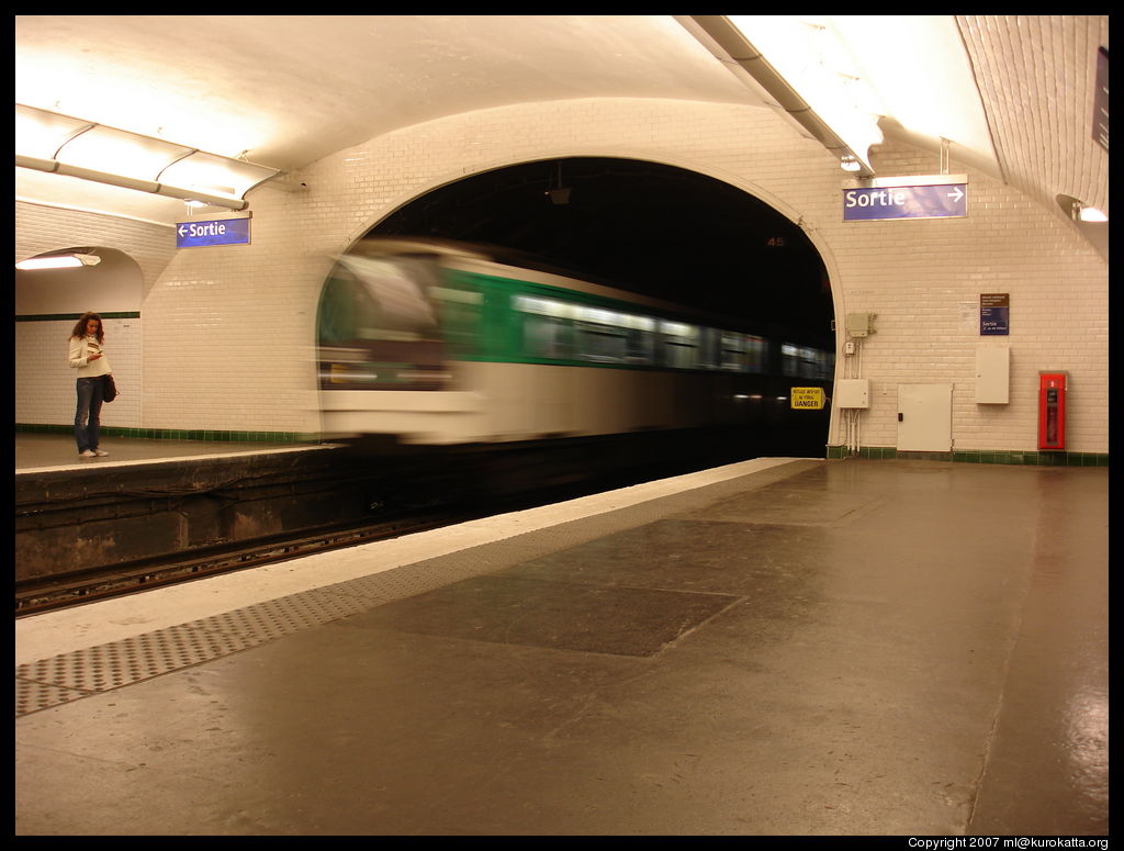 métro Malesherbes