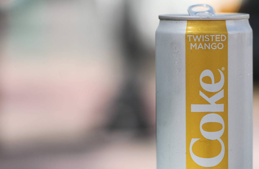 Diet Coke Twisted Mango